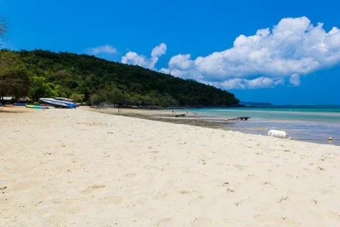 Sattahip military beach